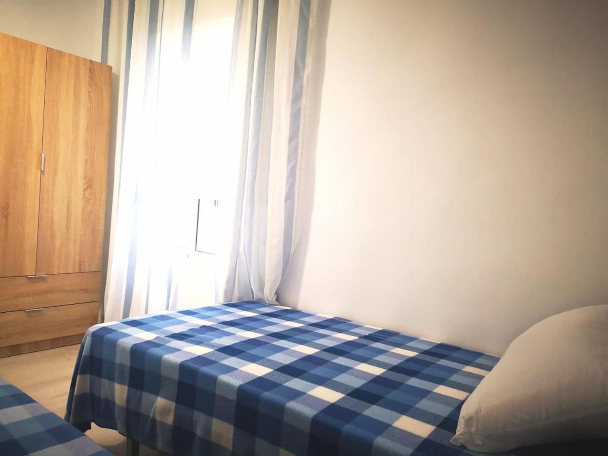 3 Bedroom 150 M From The Beach Torrevieja Exterior foto
